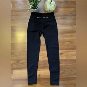 First Health Enhancement Leggings They Enhance your butt. 😉 🌸